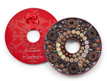 The Grand Wreath Box